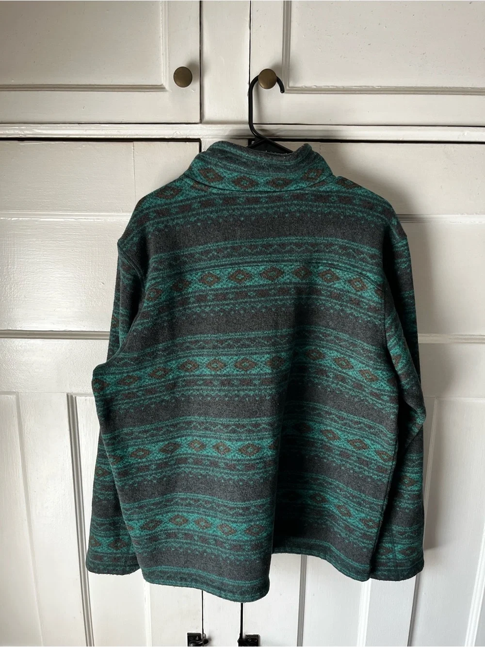 The North Face Zip-Up Sweater in Teal and Charcoal Pattern - Men’s Size XL